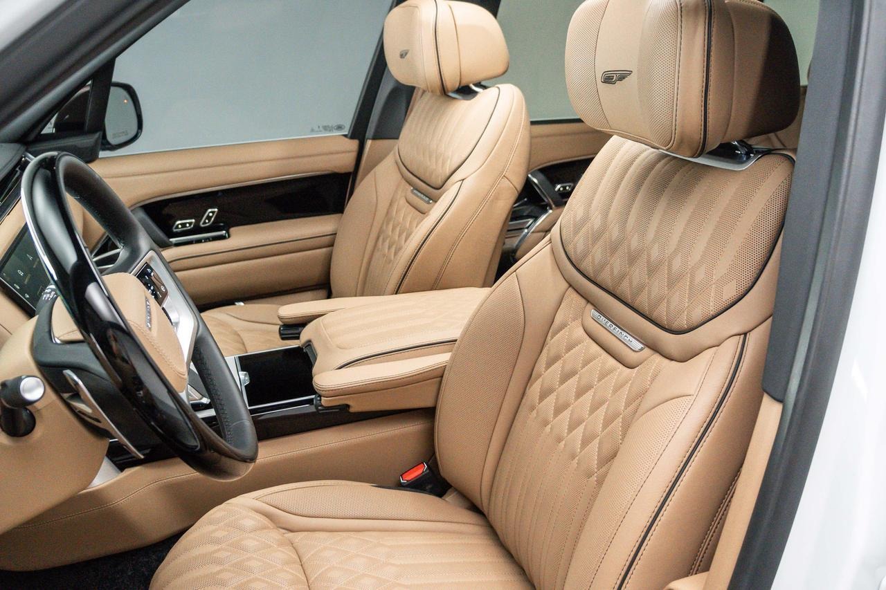 Overfinch-Built 2025 Land Rover Range Rover Autobiography SWB - 3