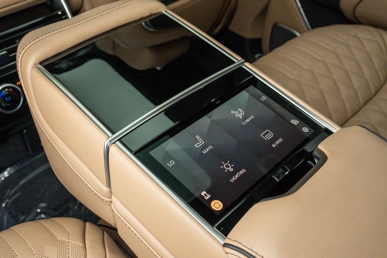 Overfinch-Built 2025 Land Rover Range Rover Autobiography SWB