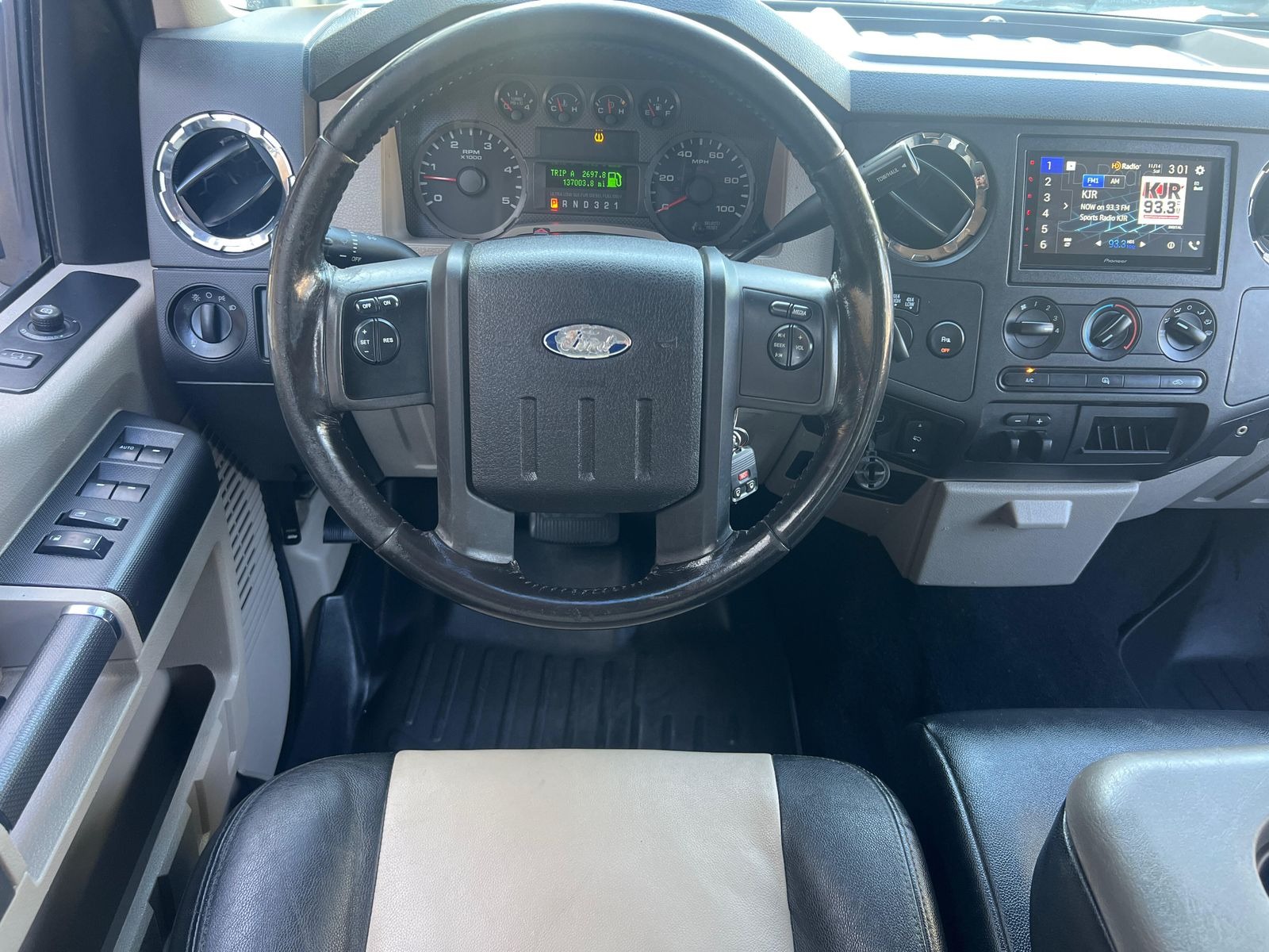 2009 Ford F-350 Super Duty XLT