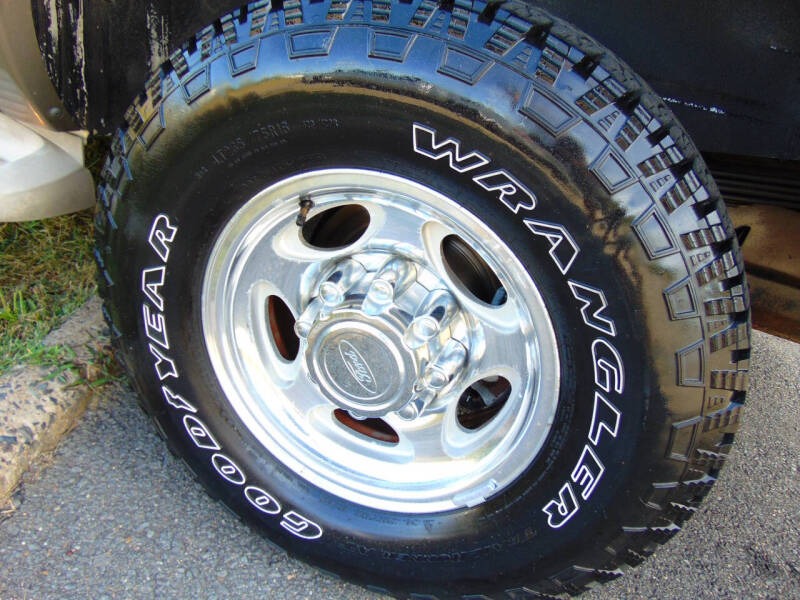 2004 Ford Excursion Eddie Bauer