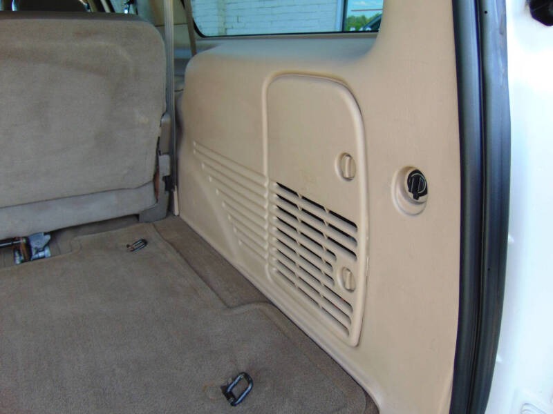 2004 Ford Excursion Eddie Bauer