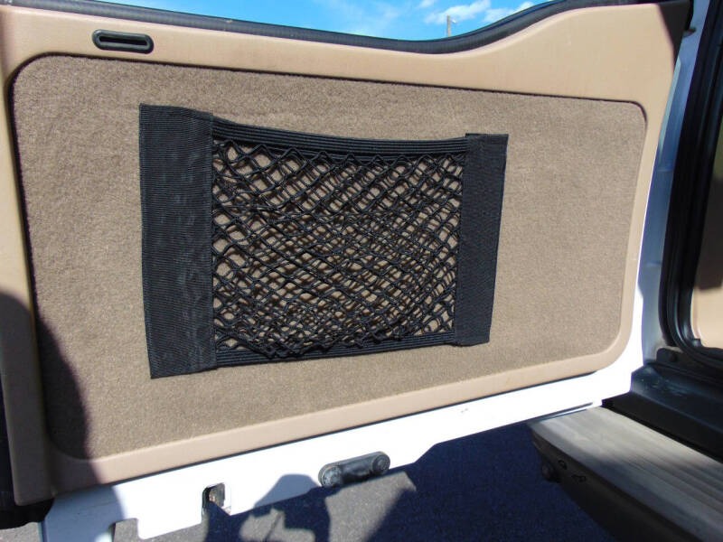 2004 Ford Excursion Eddie Bauer