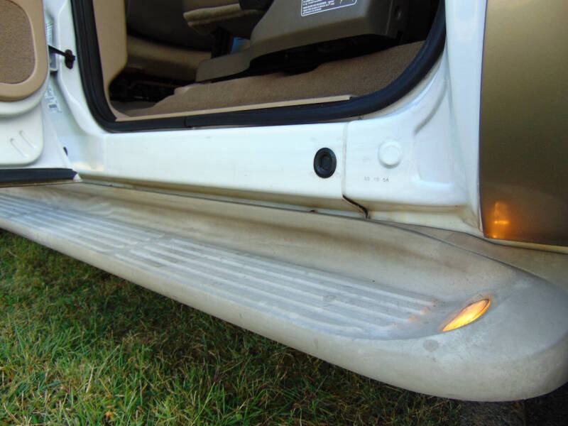 2004 Ford Excursion Eddie Bauer