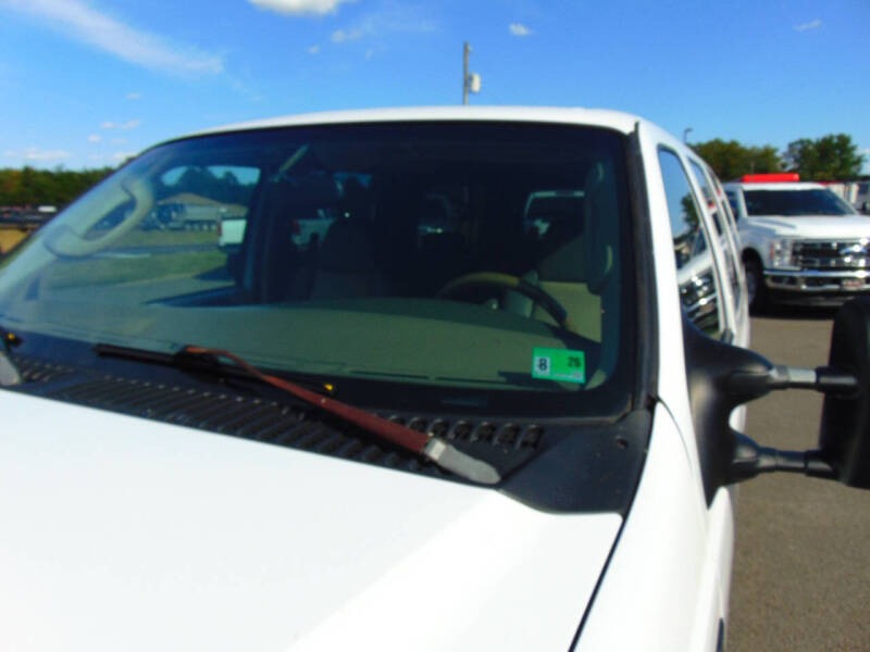 2004 Ford Excursion Eddie Bauer