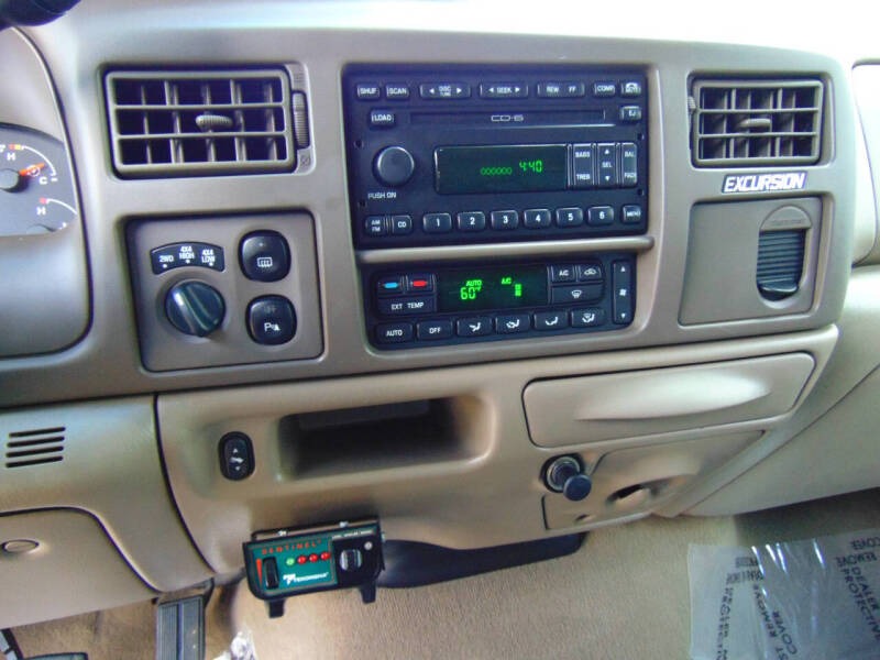 2004 Ford Excursion Eddie Bauer