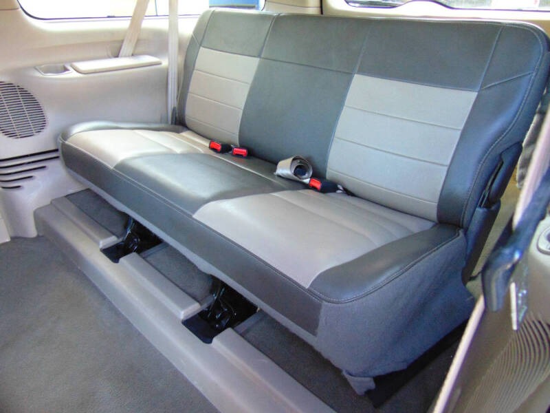 2004 Ford Excursion Eddie Bauer