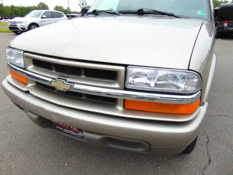 2002 Chevrolet Blazer LS