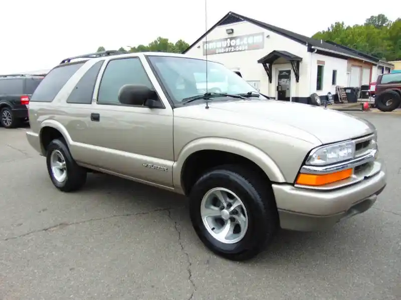 2002 Chevrolet Blazer LS