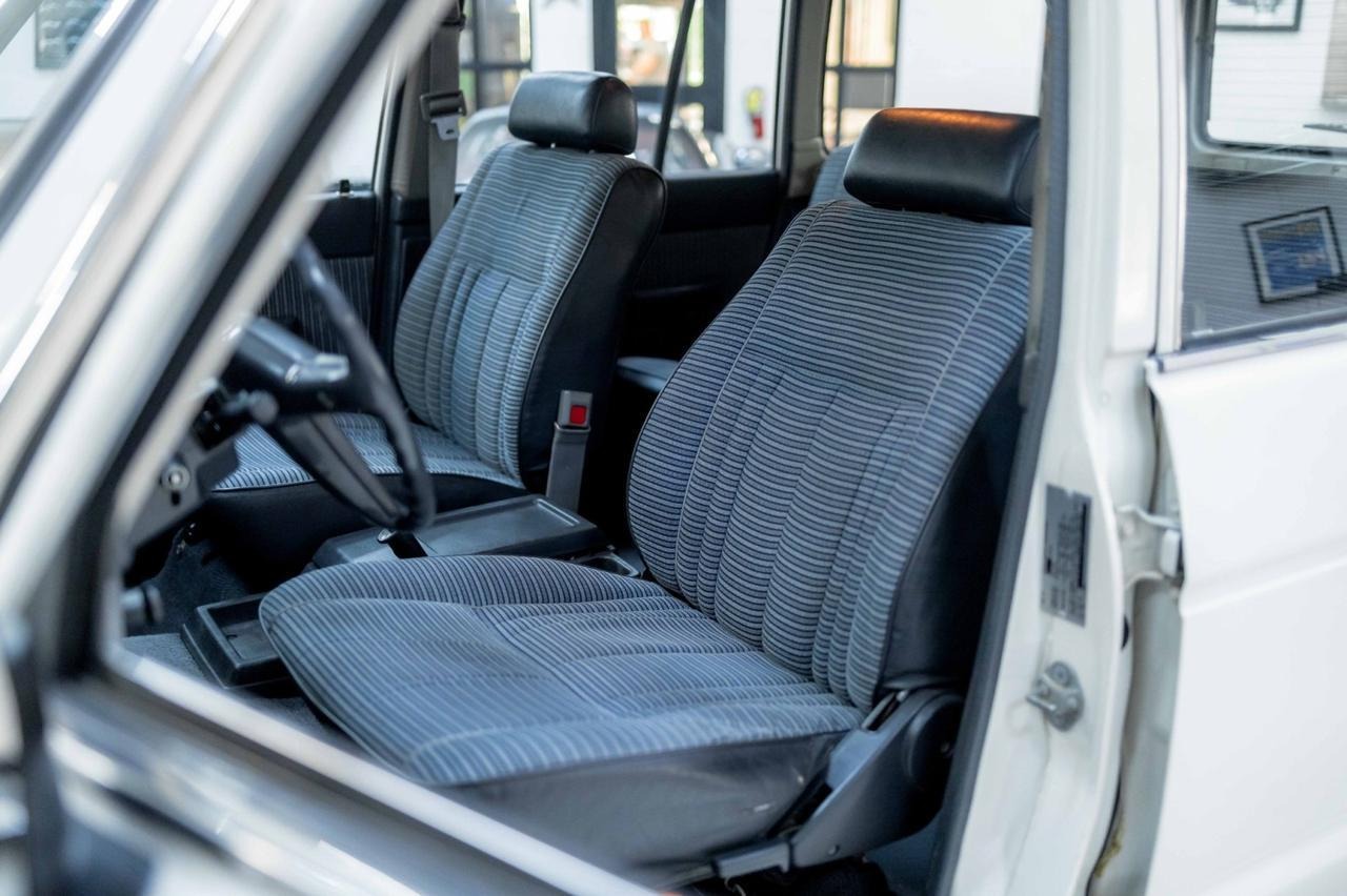 1985 Toyota Land Cruiser FJ60