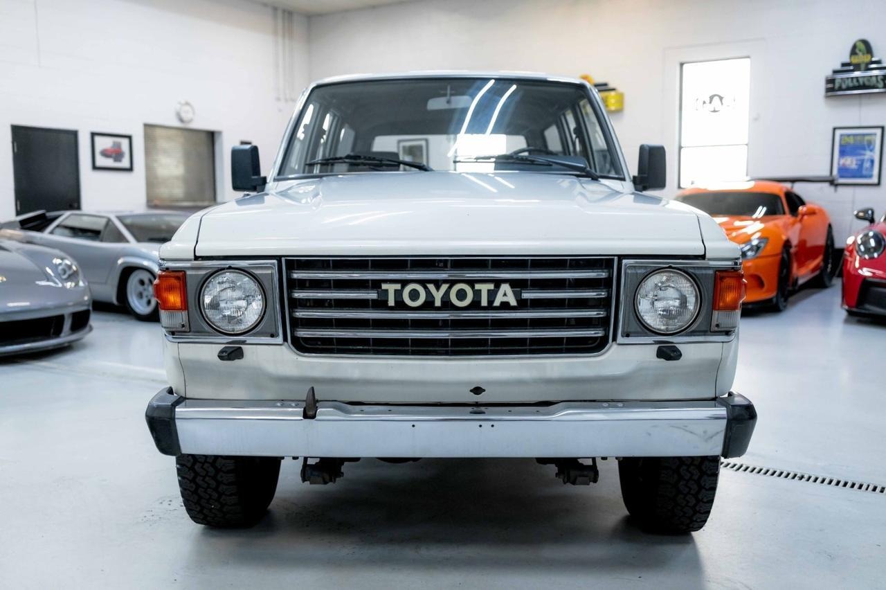 1985 Toyota Land Cruiser FJ60 - 4