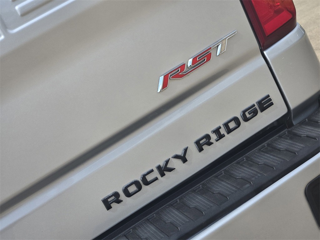2021 Chevrolet Silverado 1500 RST Rocky Ridge - 3