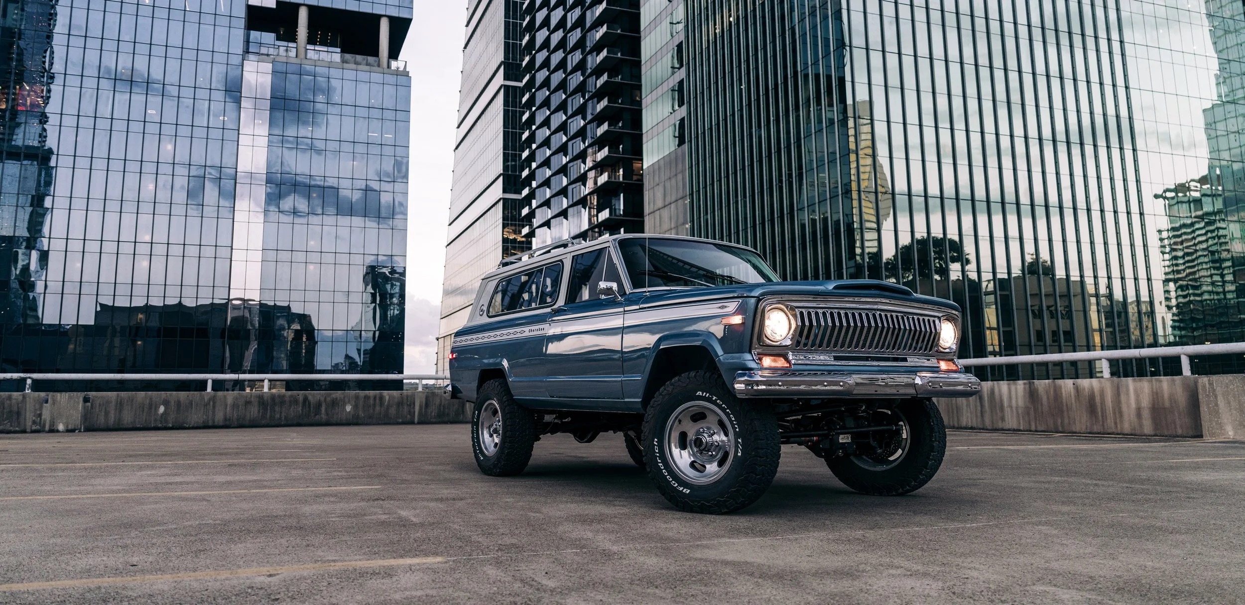 6.4L HEMI V8-Powered 1975 Jeep Cherokee S