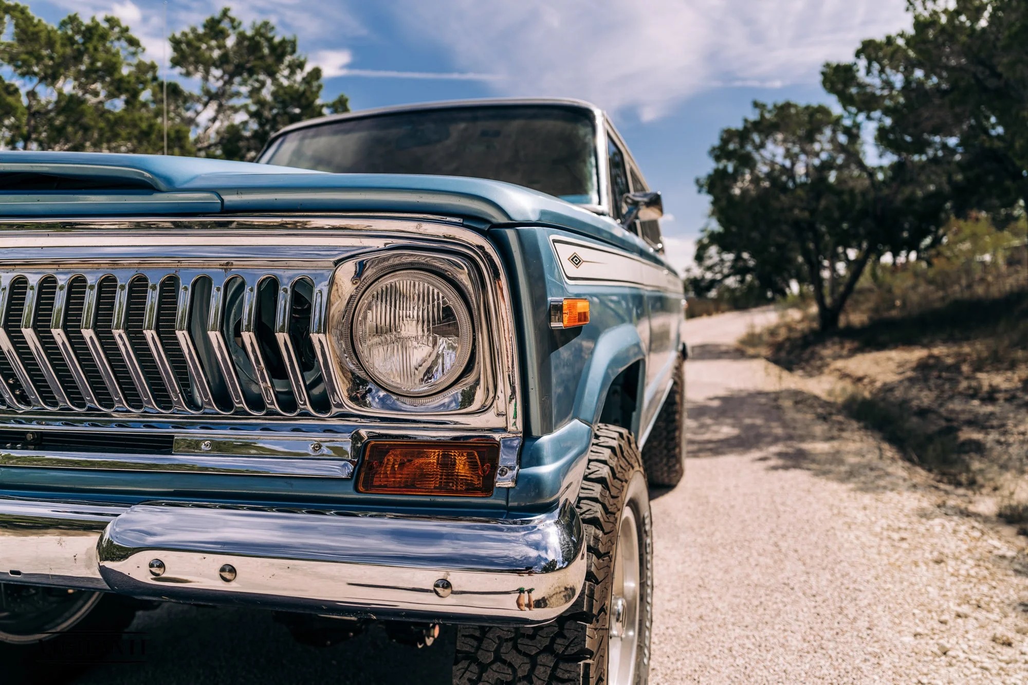 6.4L HEMI V8-Powered 1975 Jeep Cherokee S