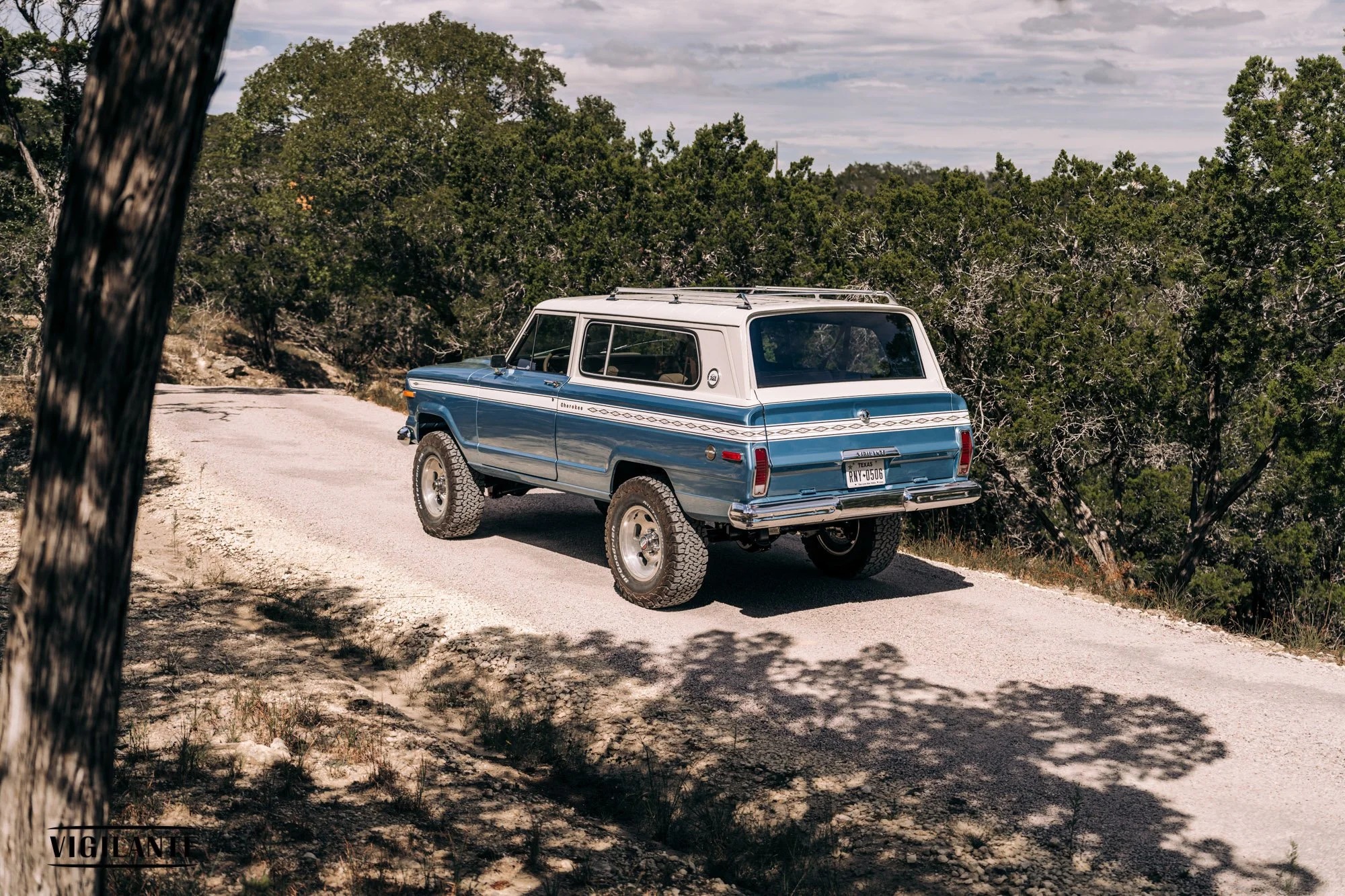 6.4L HEMI V8-Powered 1975 Jeep Cherokee S