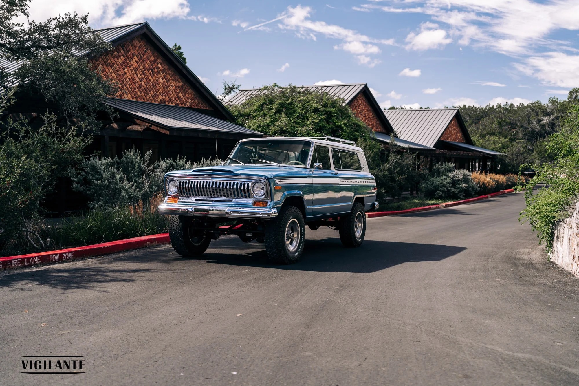 6.4L HEMI V8-Powered 1975 Jeep Cherokee S