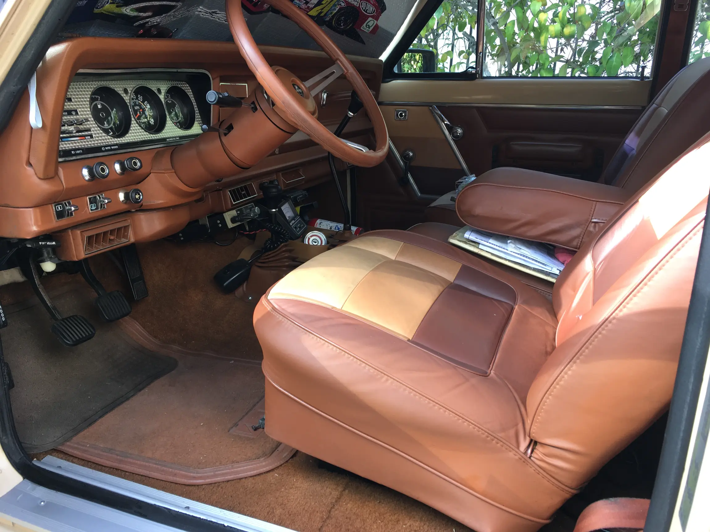 1983 Jeep Cherokee SJ - 3
