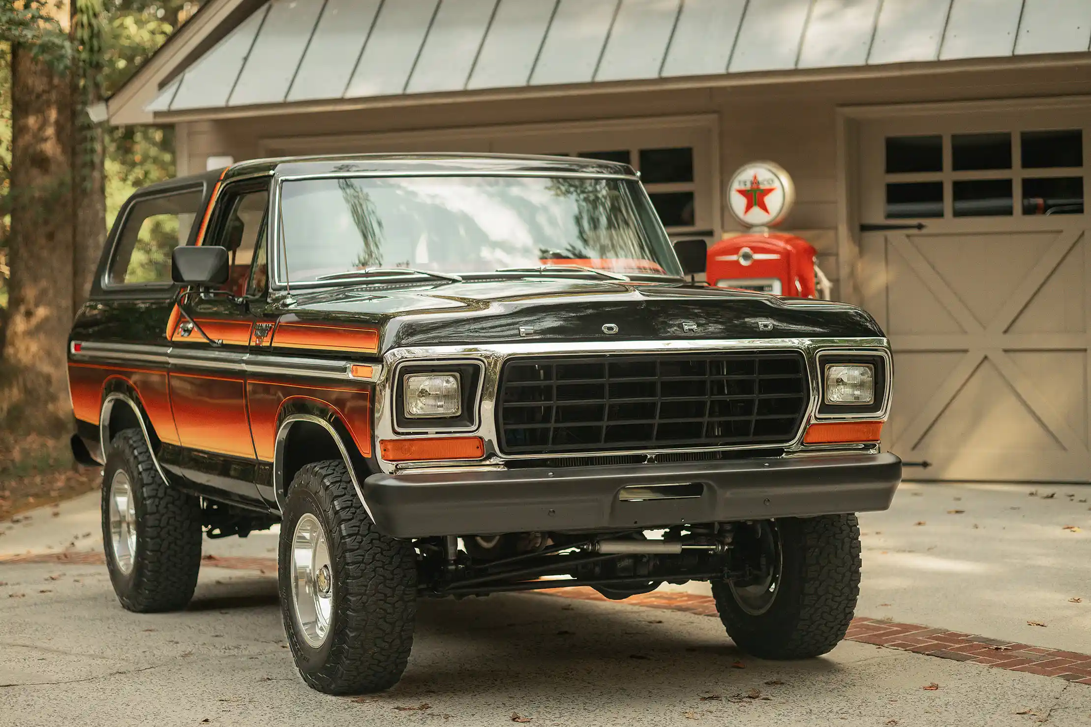 1979 Ford Bronco Ranger XLT Free Wheeling