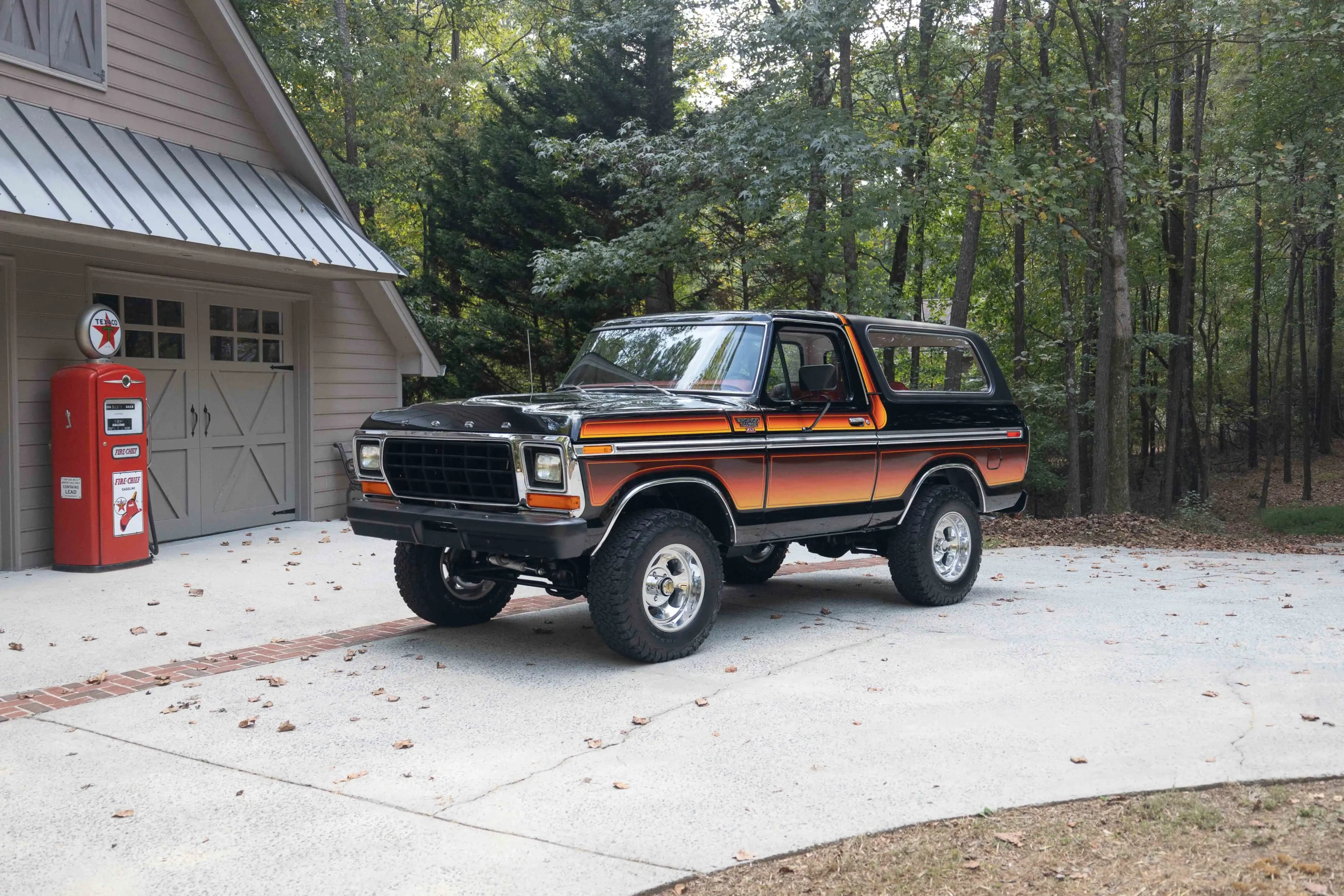 1979 Ford Bronco Ranger XLT Free Wheeling