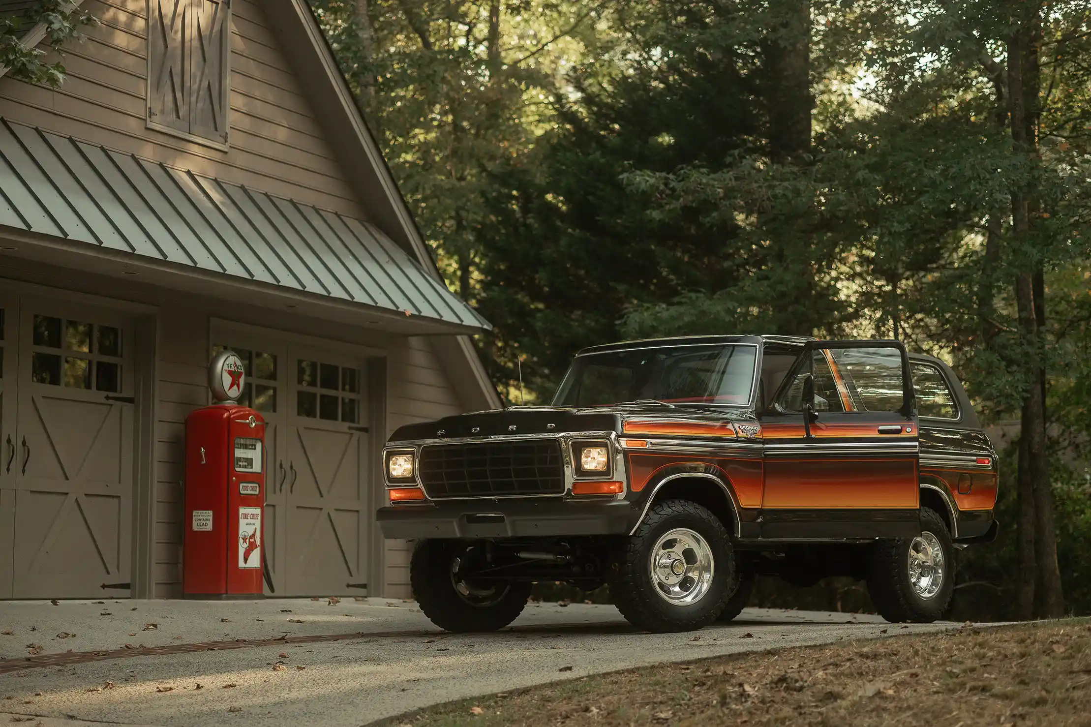 1979 Ford Bronco Ranger XLT Free Wheeling