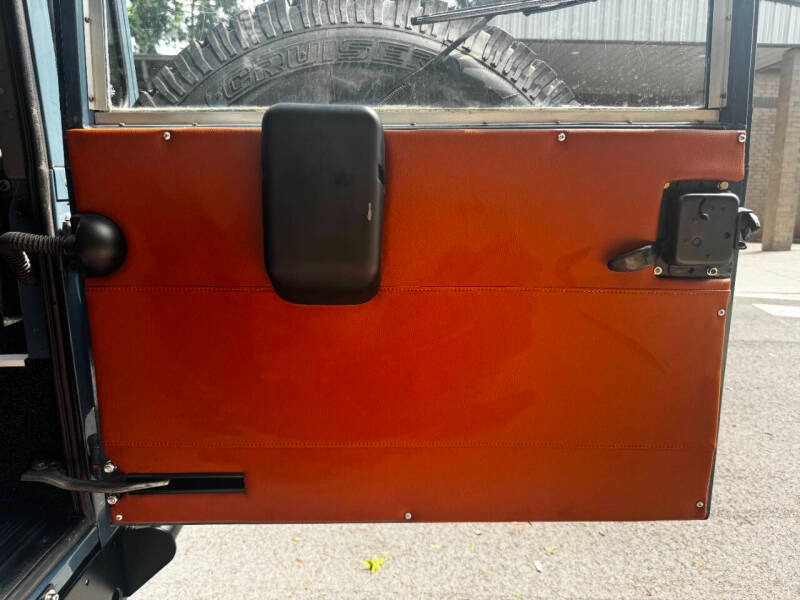 1996 Land Rover Defender 110