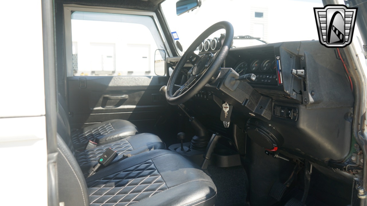 1999 Land Rover Defender 90