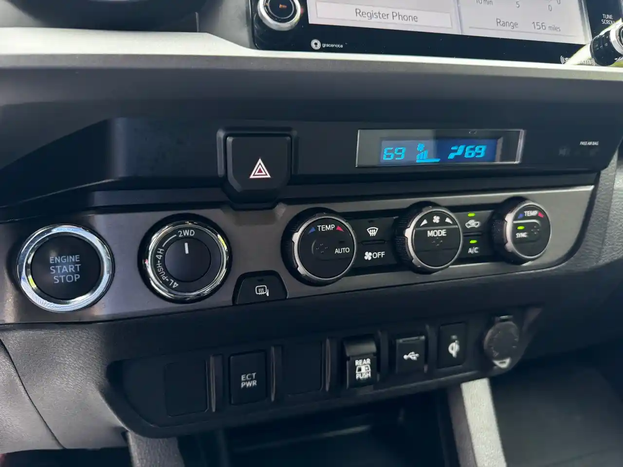 2022 Toyota Tacoma TRD Off-Road