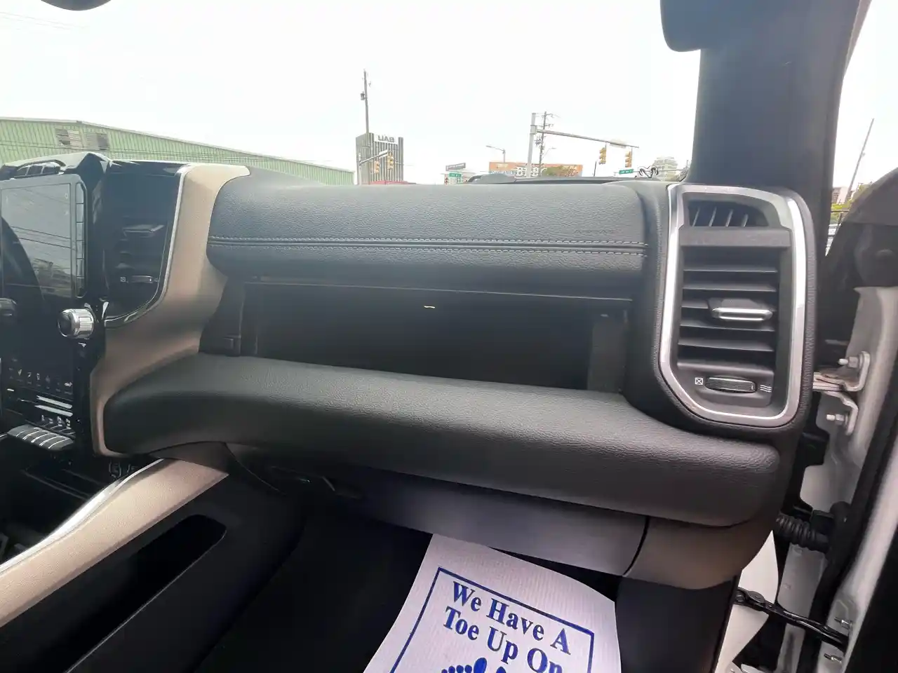 2019 RAM 1500 Laramie - 5