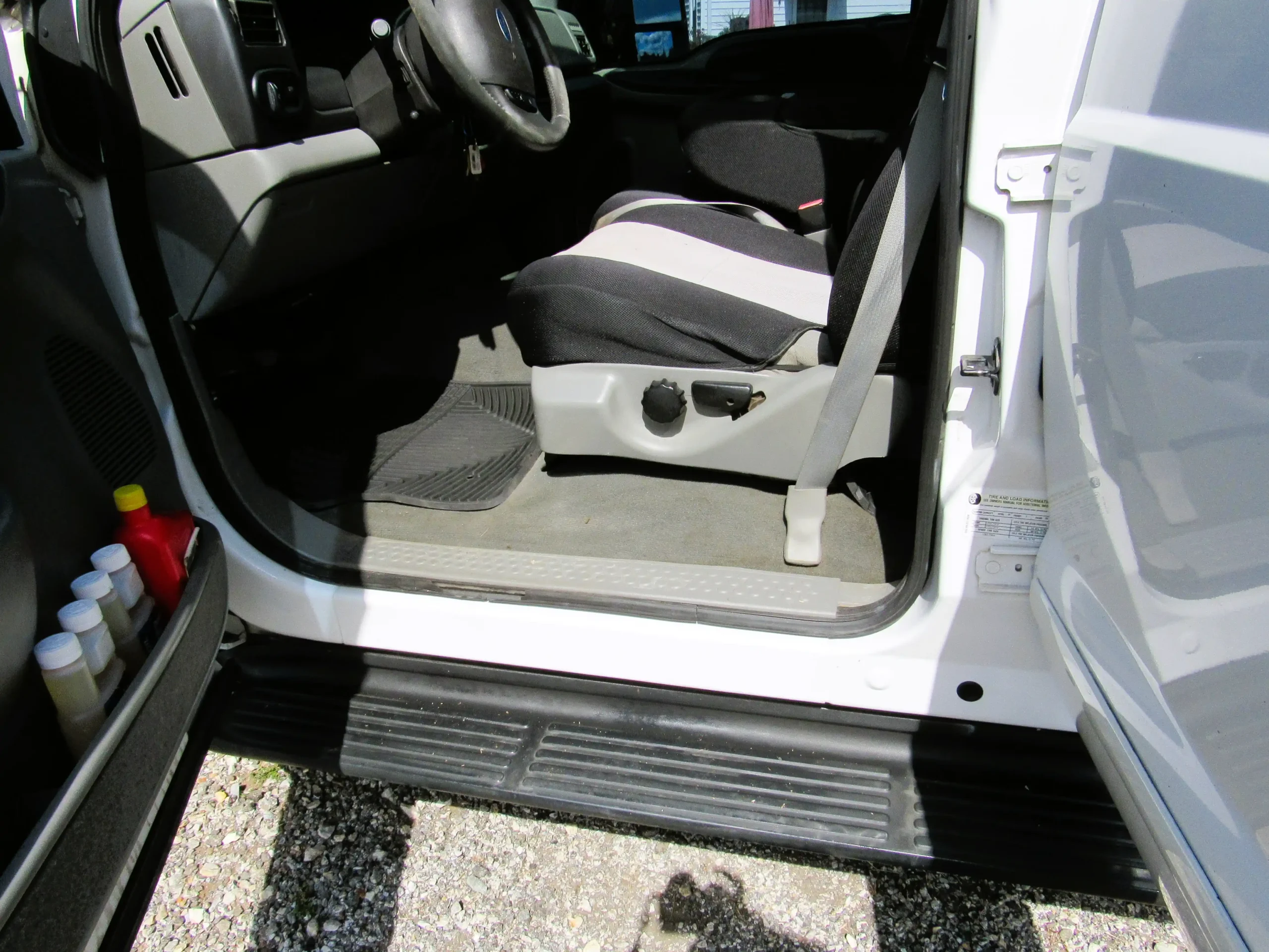 6.0L Turbo Diesel-Powered 2005 Ford Excursion XLT