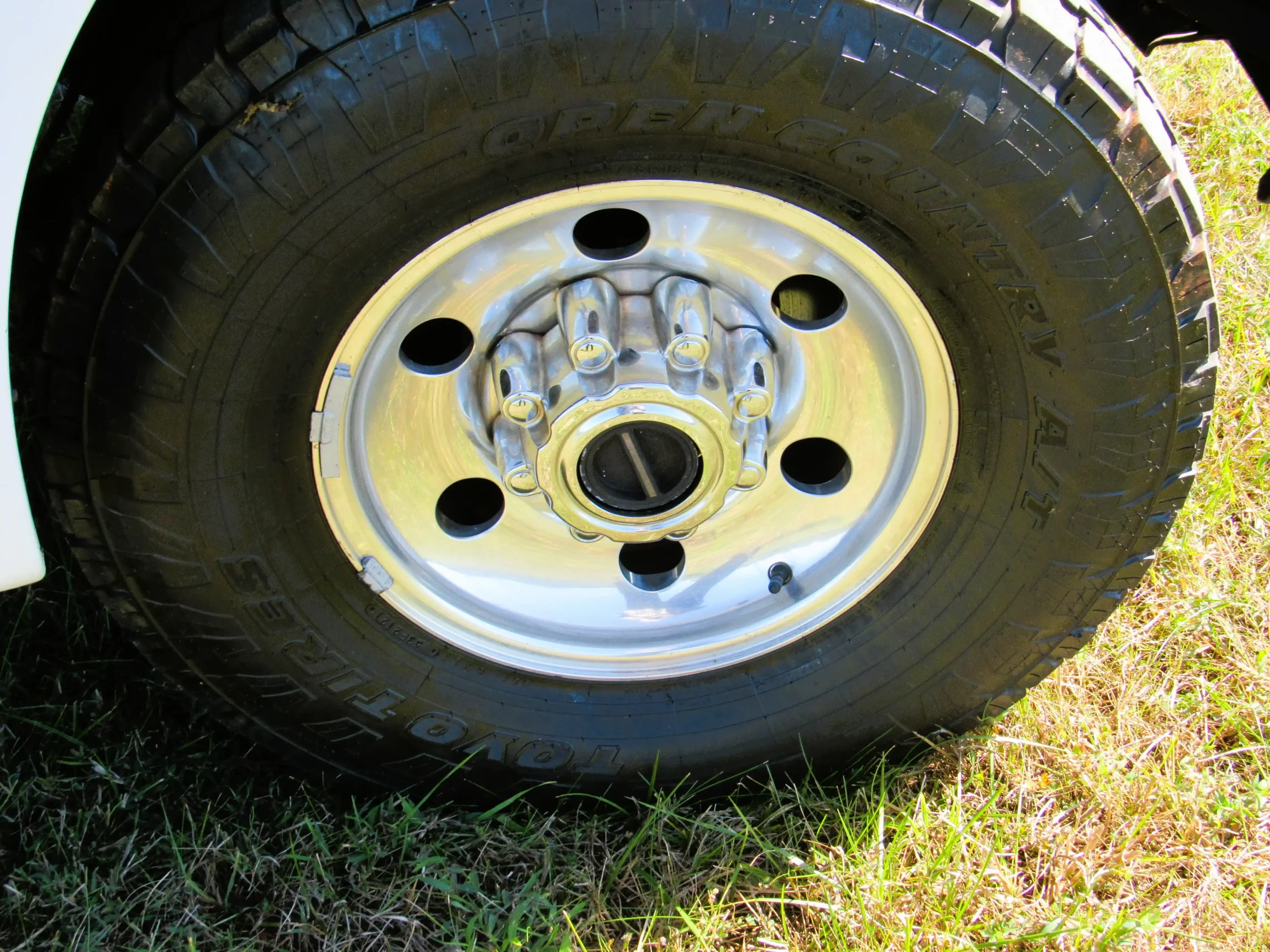 6.0L Turbo Diesel-Powered 2005 Ford Excursion XLT