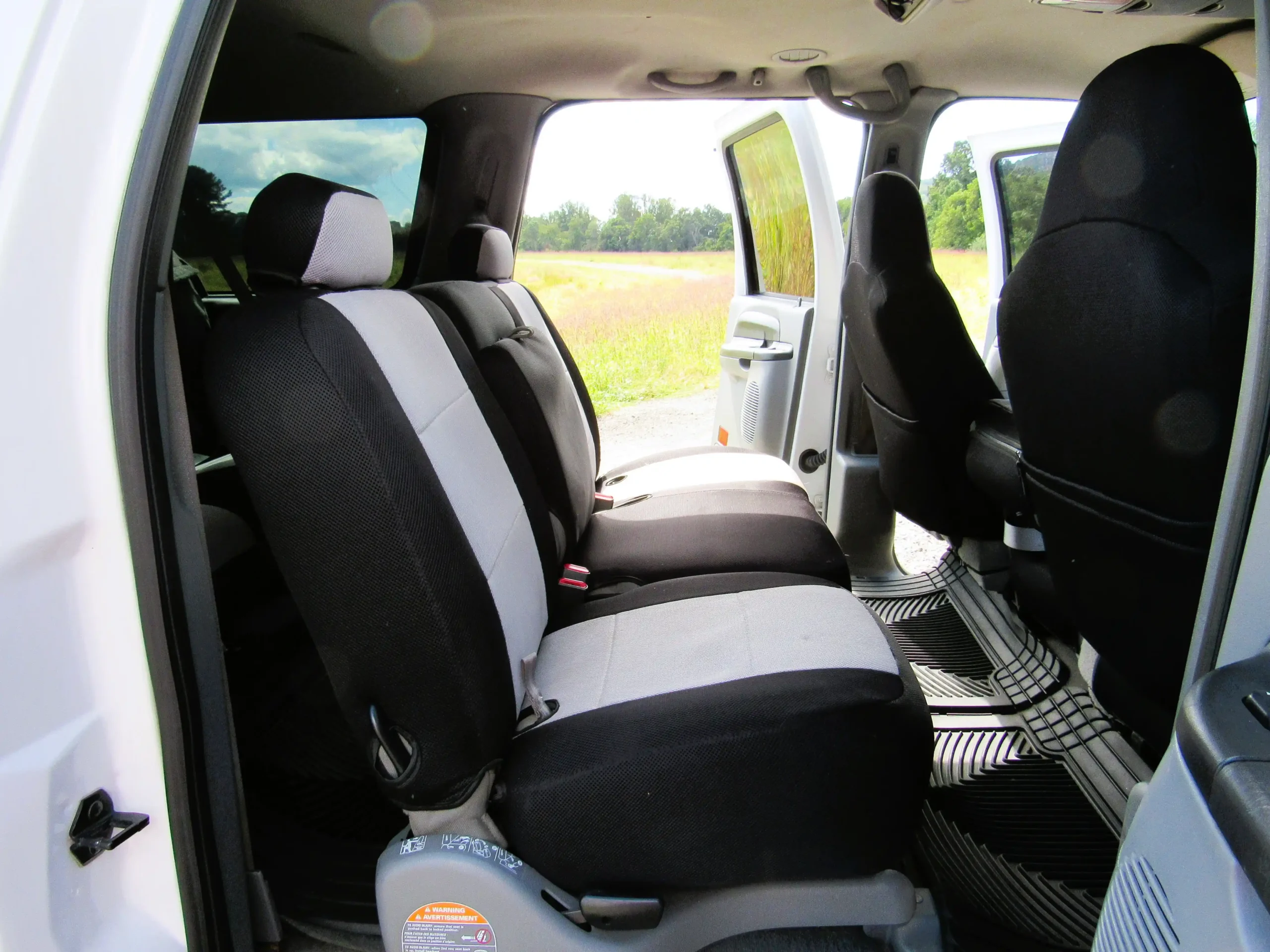 6.0L Turbo Diesel-Powered 2005 Ford Excursion XLT