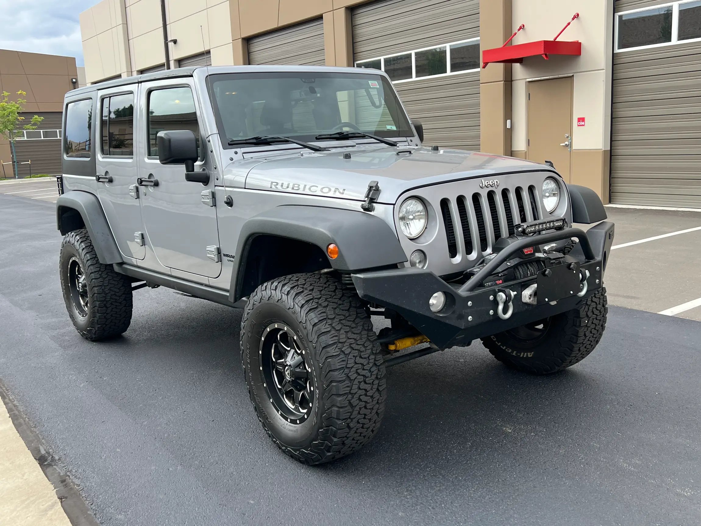 2015 Jeep Wrangler Unlimited Rubicon 4×4 - 2