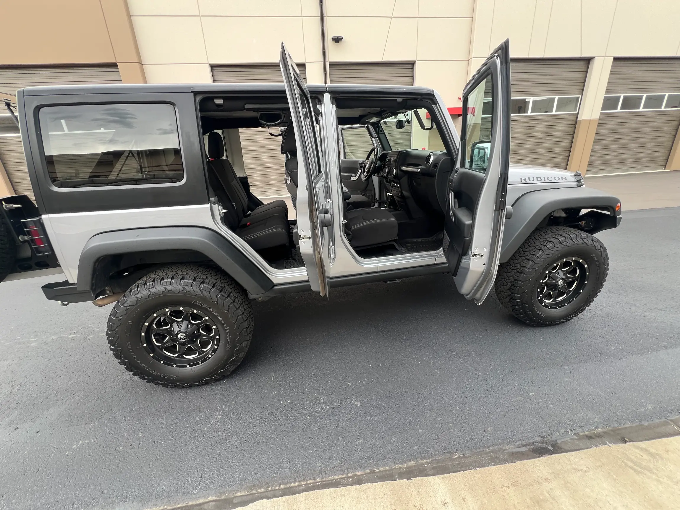 2015 Jeep Wrangler Unlimited Rubicon 4×4 - 3