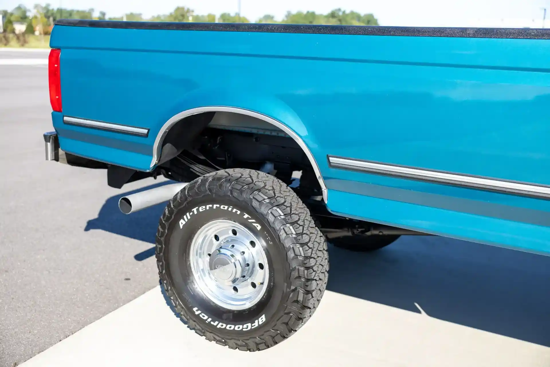 7.3L V8-Powered 1994 Ford F-350