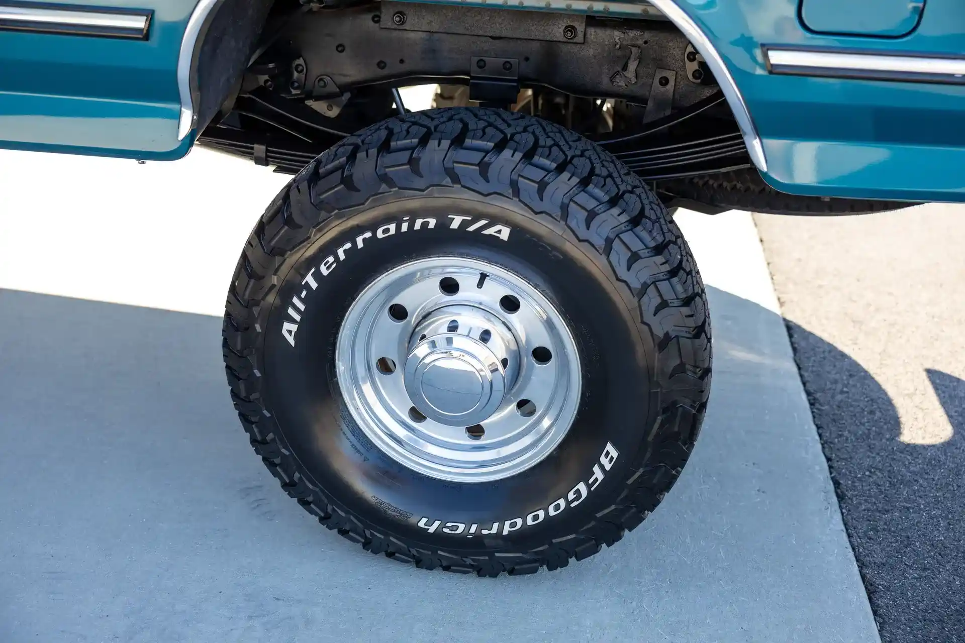 7.3L V8-Powered 1994 Ford F-350