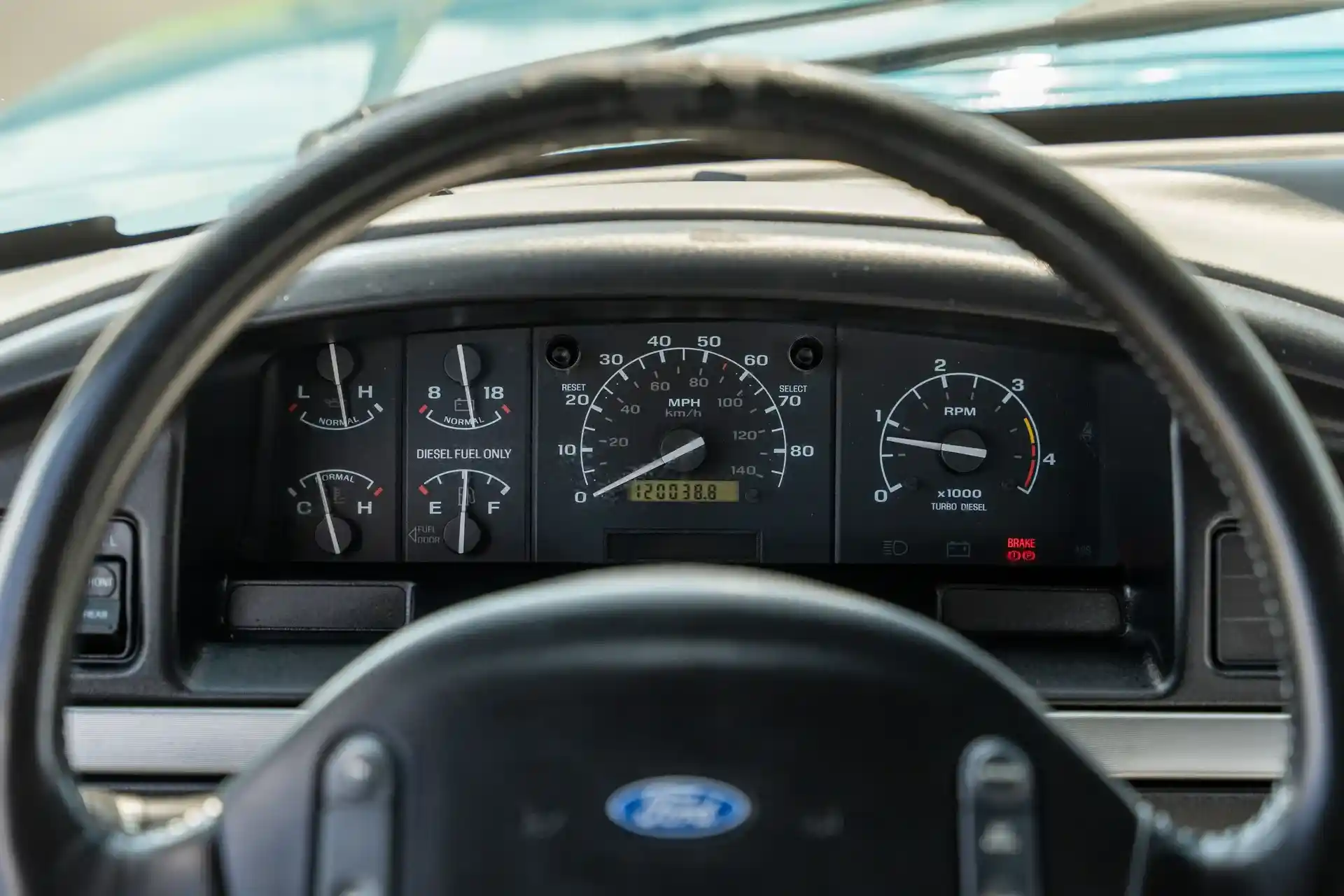 7.3L V8-Powered 1994 Ford F-350