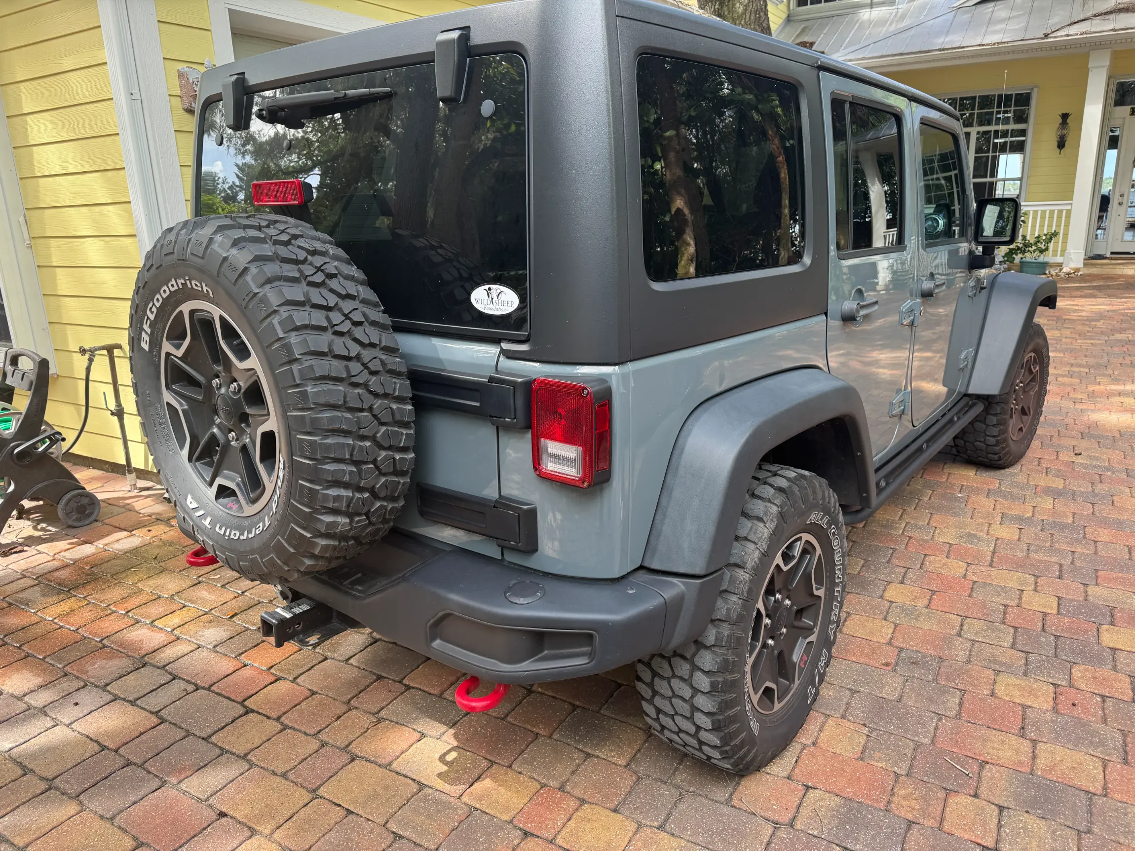 2013 Jeep Wrangler Unlimited Rubicon 10th Anniversary Edition - 3