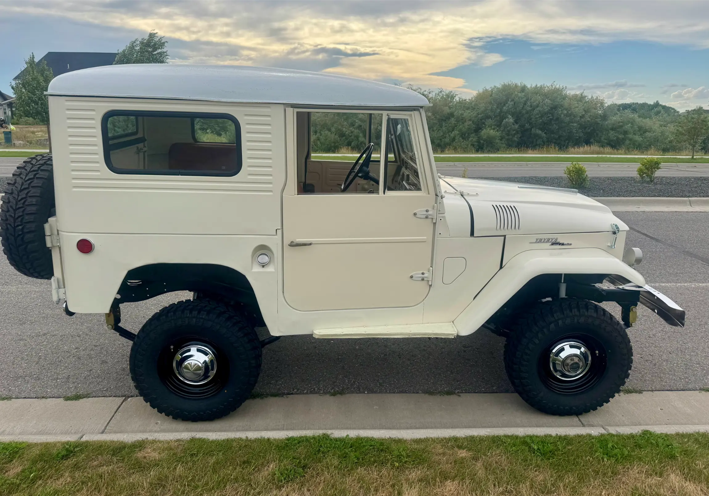 1965 Toyota Land Cruiser FJ40 - 3