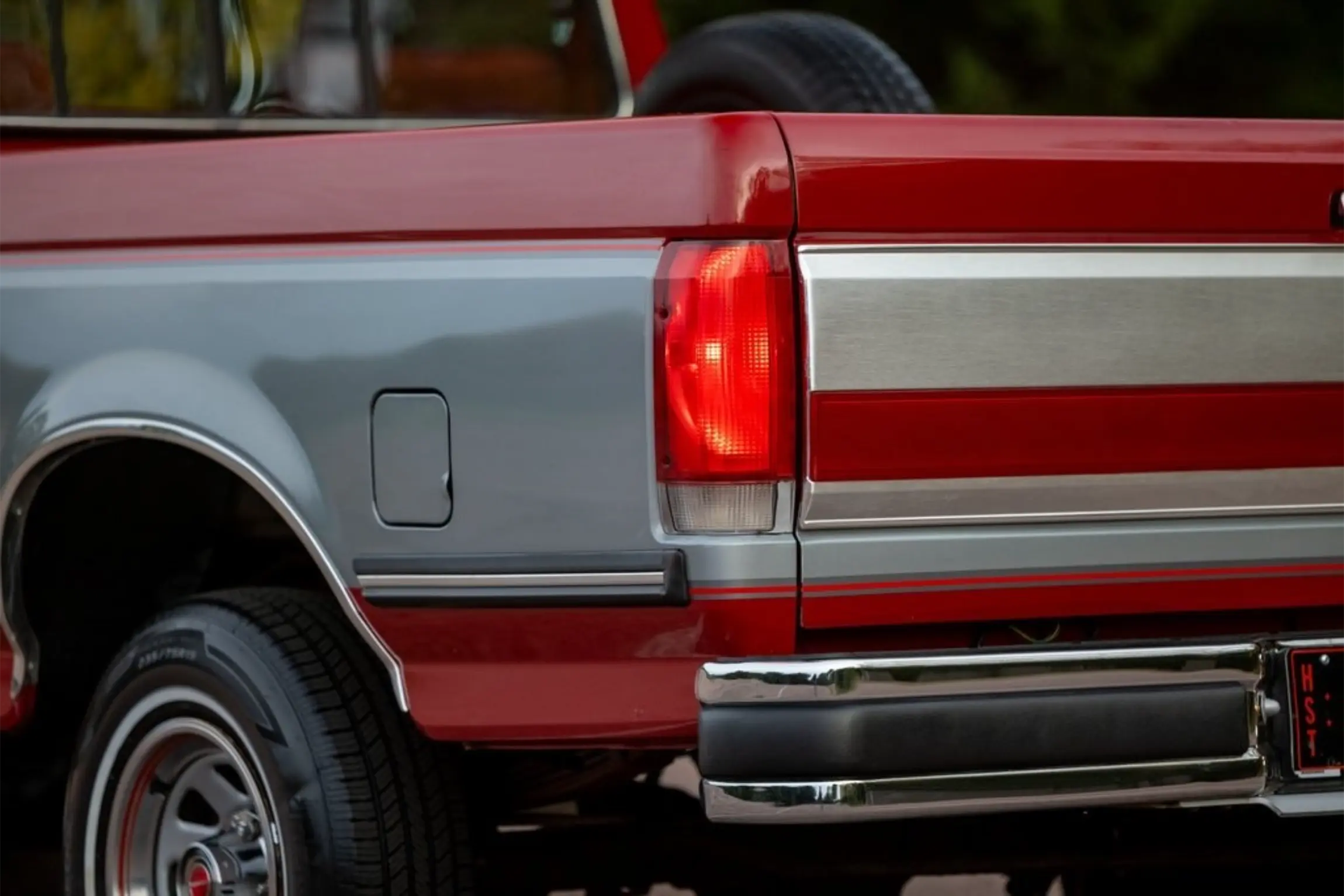 52k-Mile 1989 Ford F-150 XLT Lariat