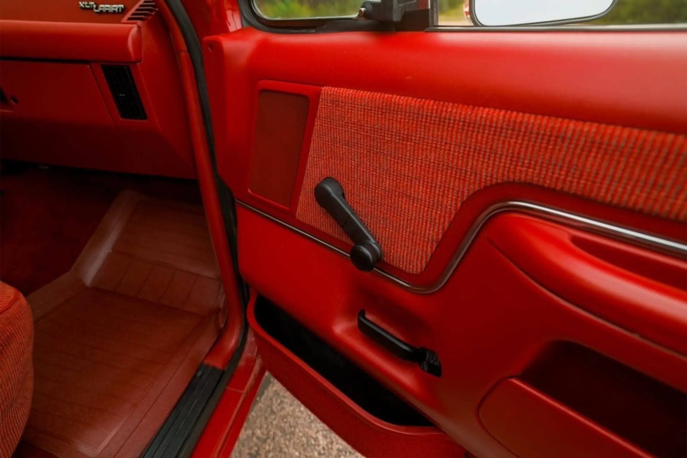 52k-Mile 1989 Ford F-150 XLT Lariat