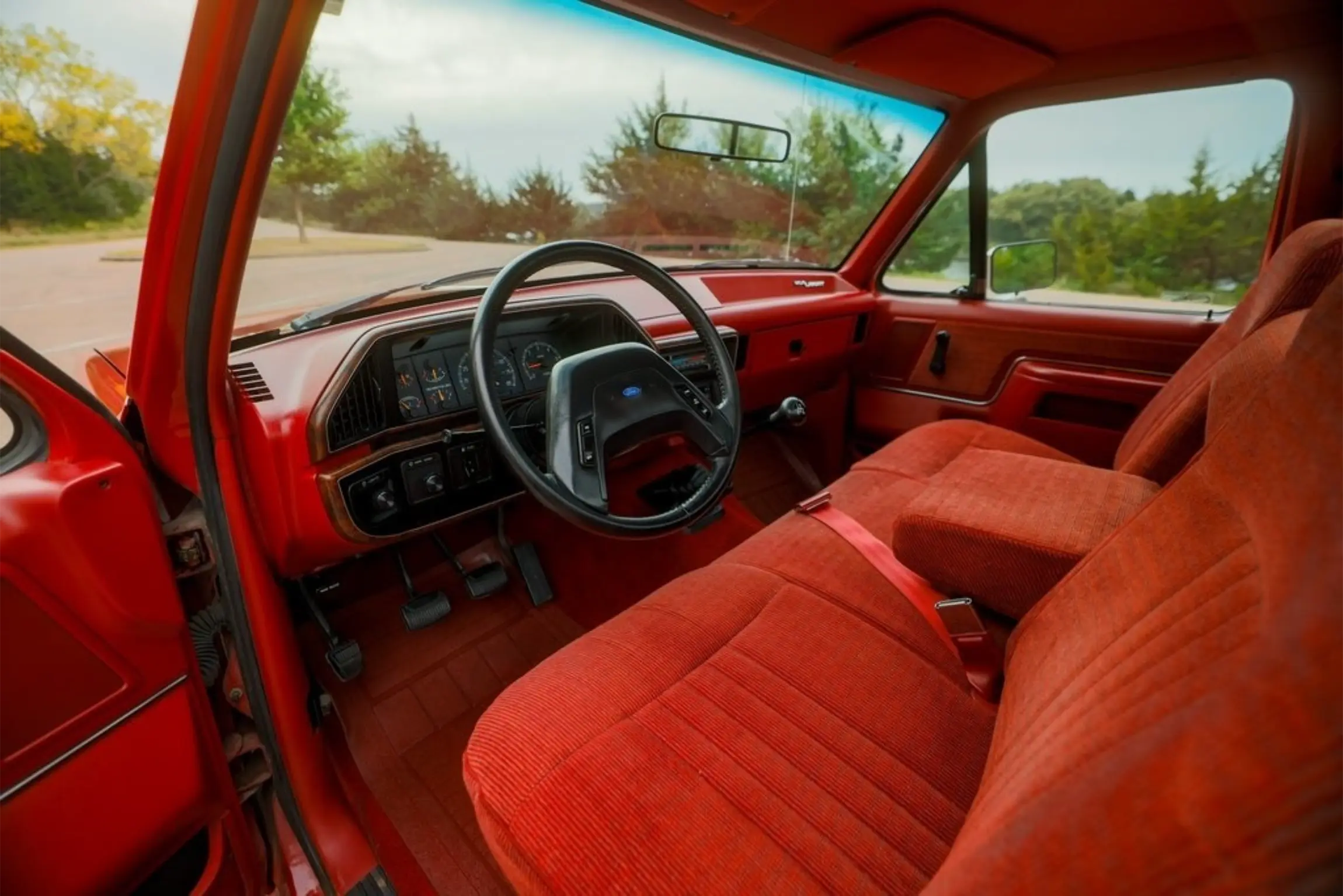 52k-Mile 1989 Ford F-150 XLT Lariat