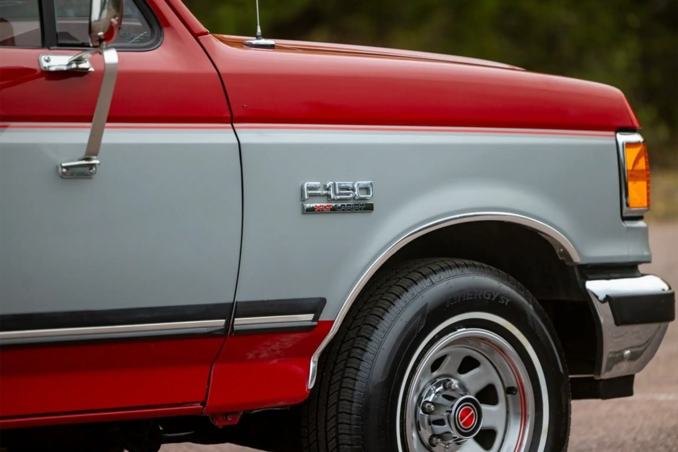 52k-Mile 1989 Ford F-150 XLT Lariat