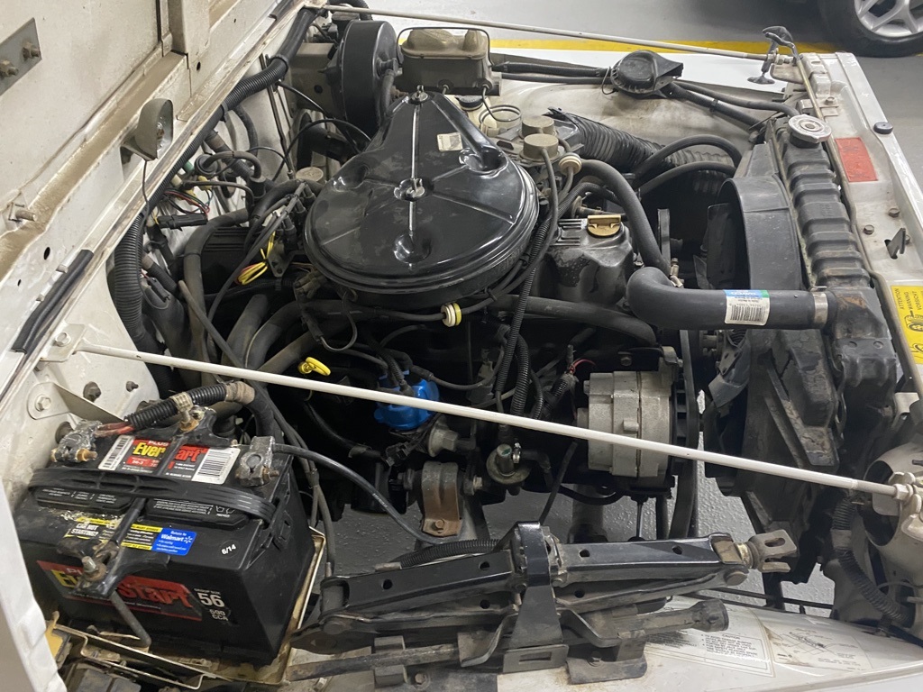 Sold: 1990 Jeep Wrangler Islander YJ