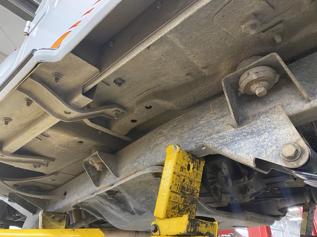 Sold: 1990 Jeep Wrangler Islander YJ - 3