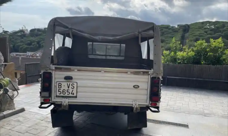 1999 Land Rover Defender 130 - 4