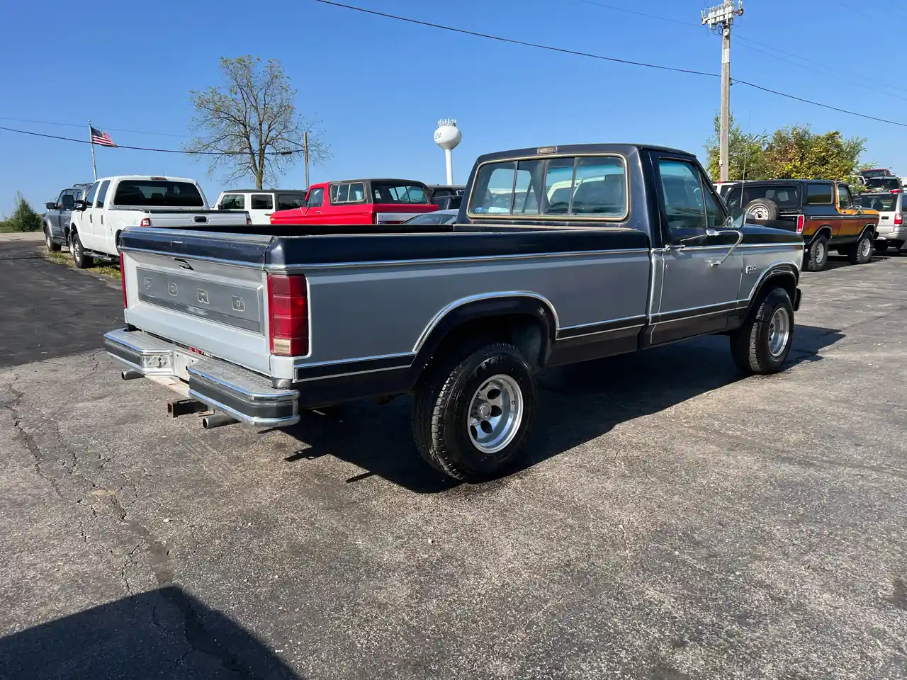 1984 Ford F-150 XLT Styleside