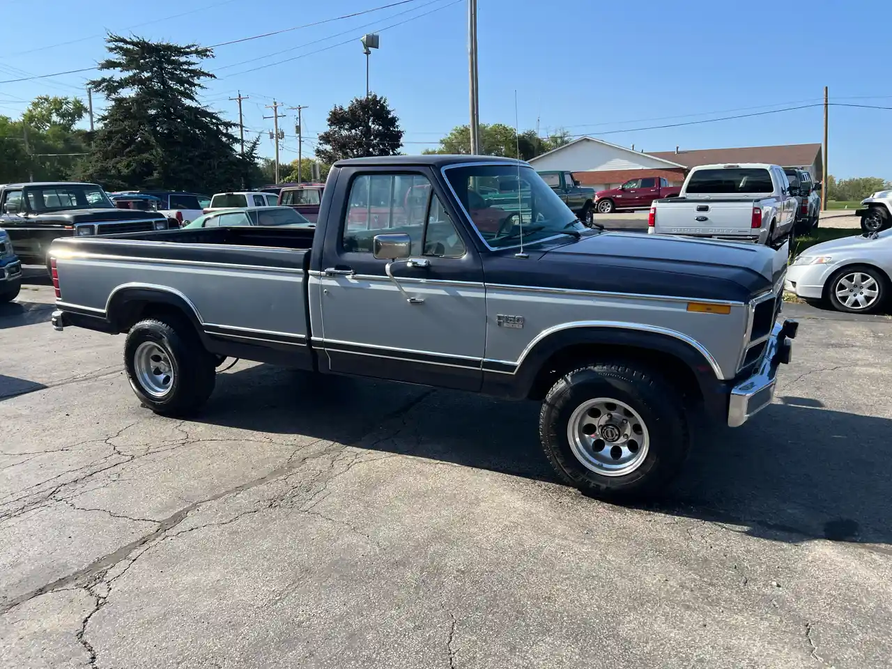 1984 Ford F-150 XLT Styleside