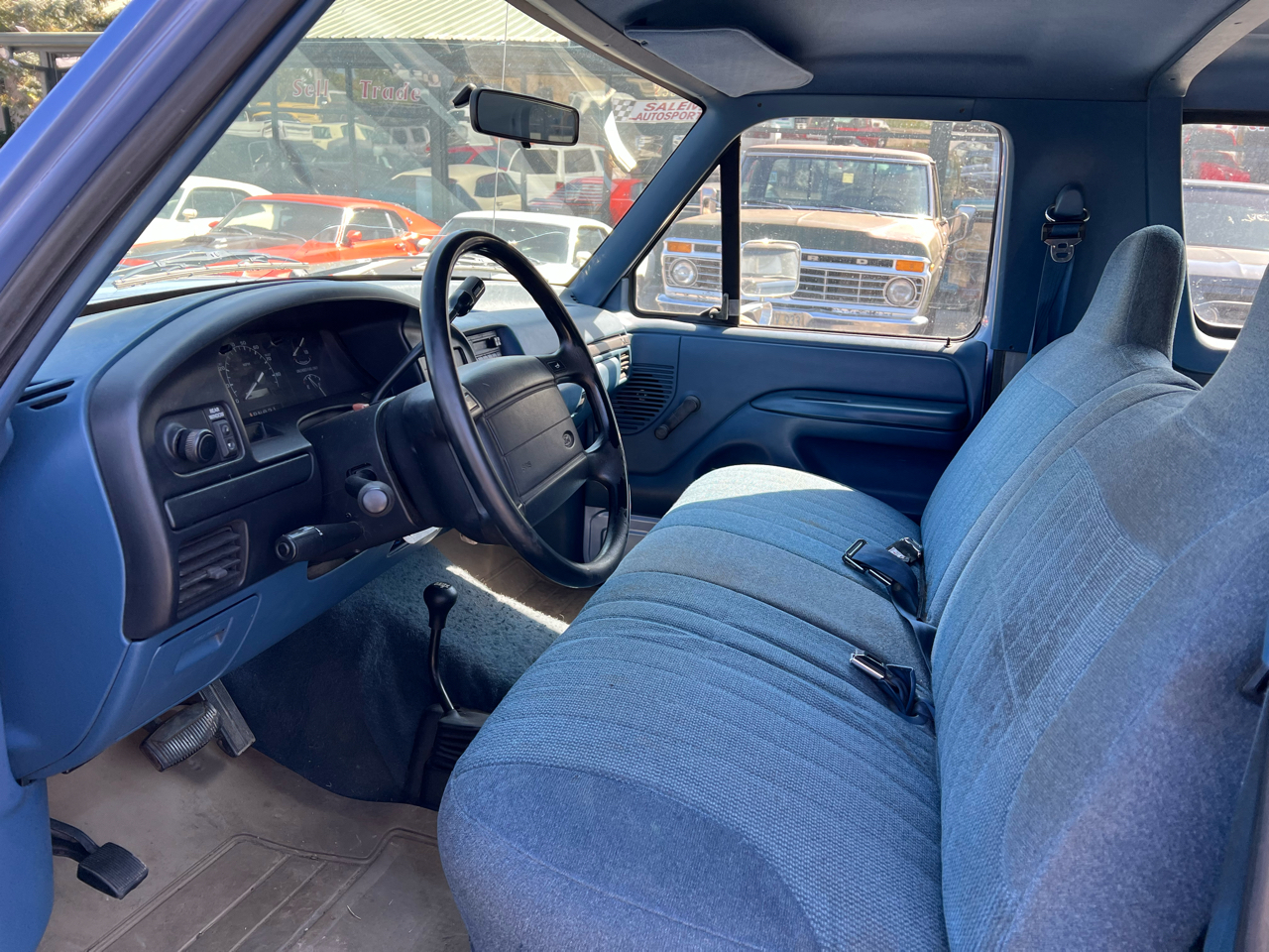 1996 Ford Bronco XL - 5