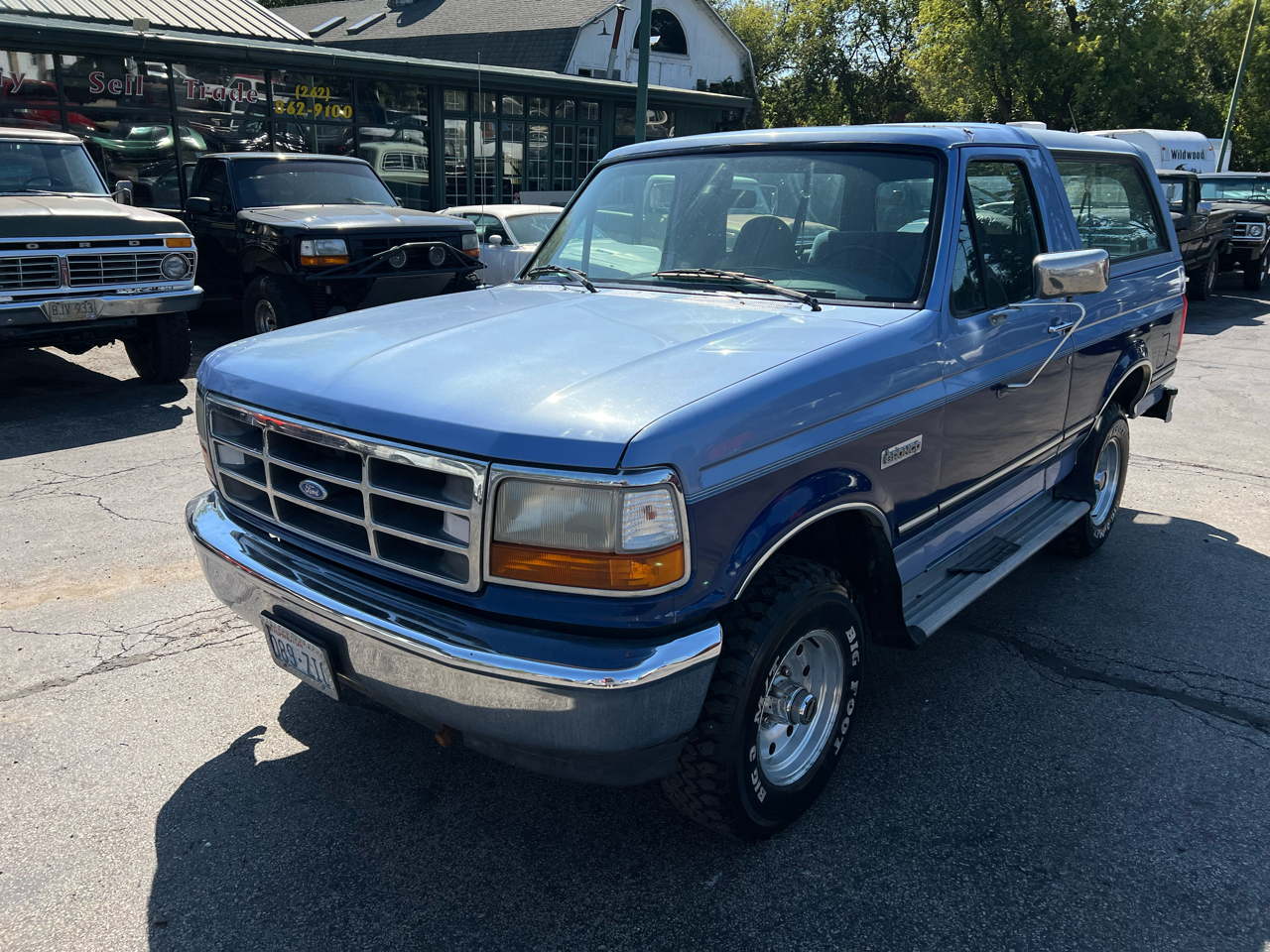 1996 Ford Bronco XL - 2