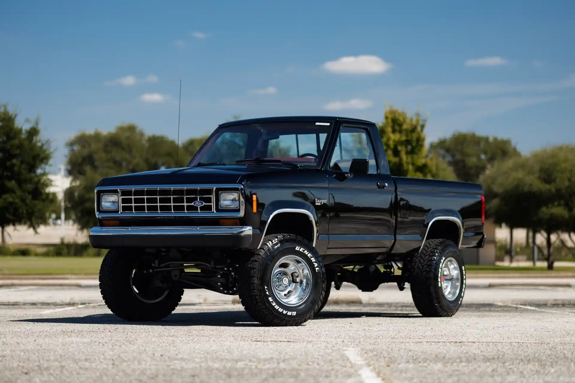 61k-Mile 1988 Ford Ranger XLT 4×4