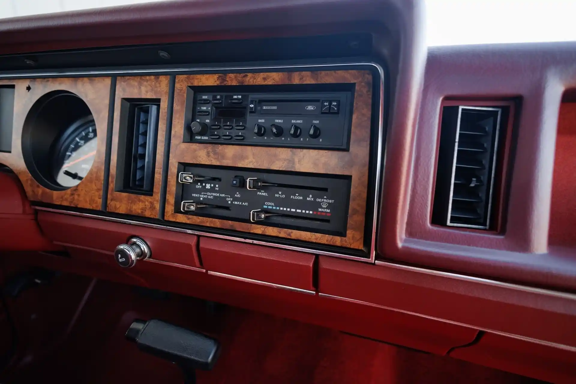 61k-Mile 1988 Ford Ranger XLT 4×4